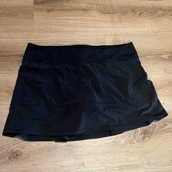 Lululemon tennis skirts x 2 and one pair of shorts - Picture 1 of 6